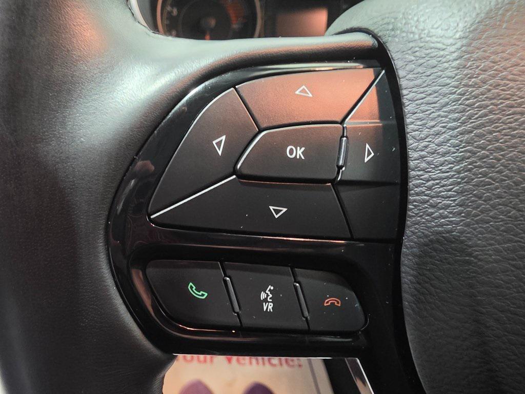 used 2019 Jeep Cherokee car, priced at $16,674