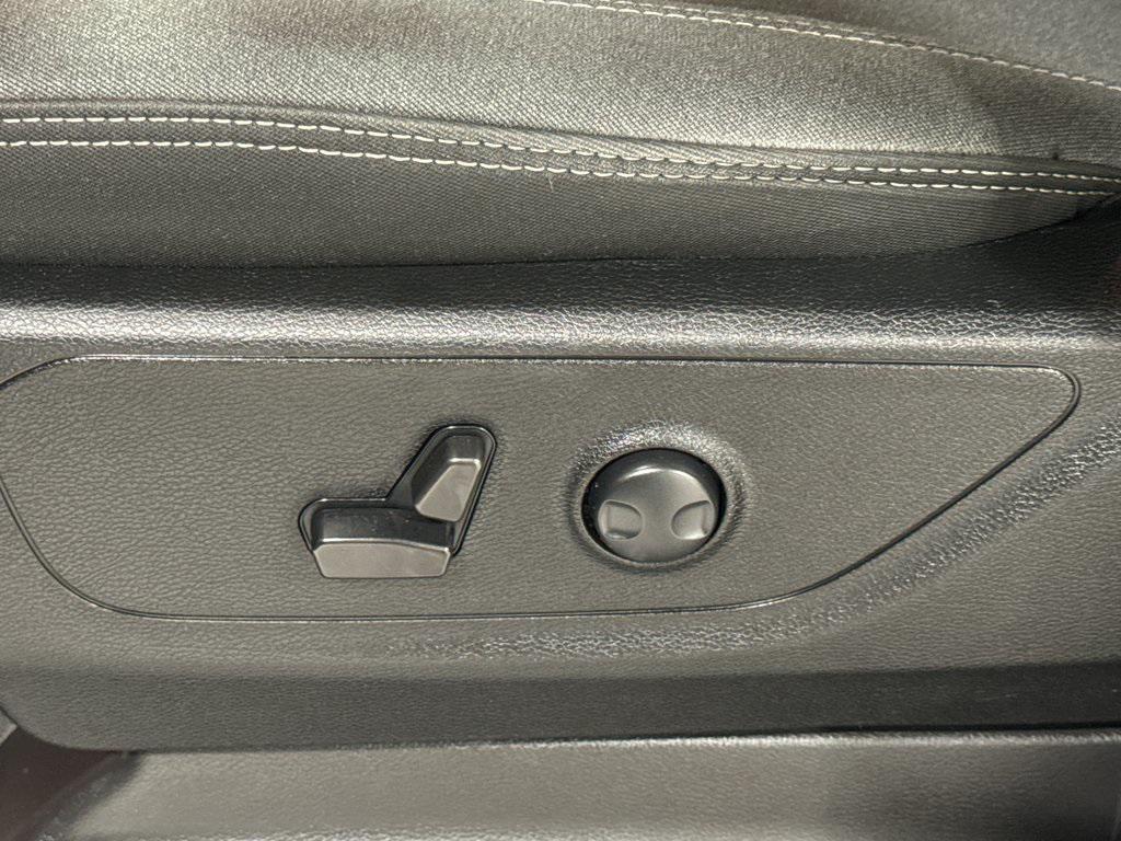 used 2023 Ram 1500 car, priced at $32,580