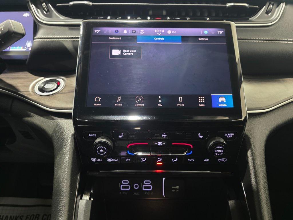 used 2023 Jeep Grand Cherokee car, priced at $26,732