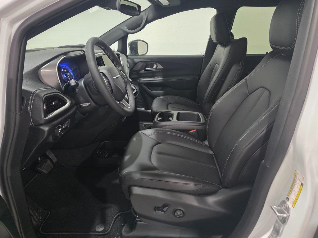 new 2026 Chrysler Pacifica car, priced at $42,850