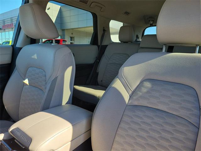 used 2023 Nissan Pathfinder car, priced at $29,355
