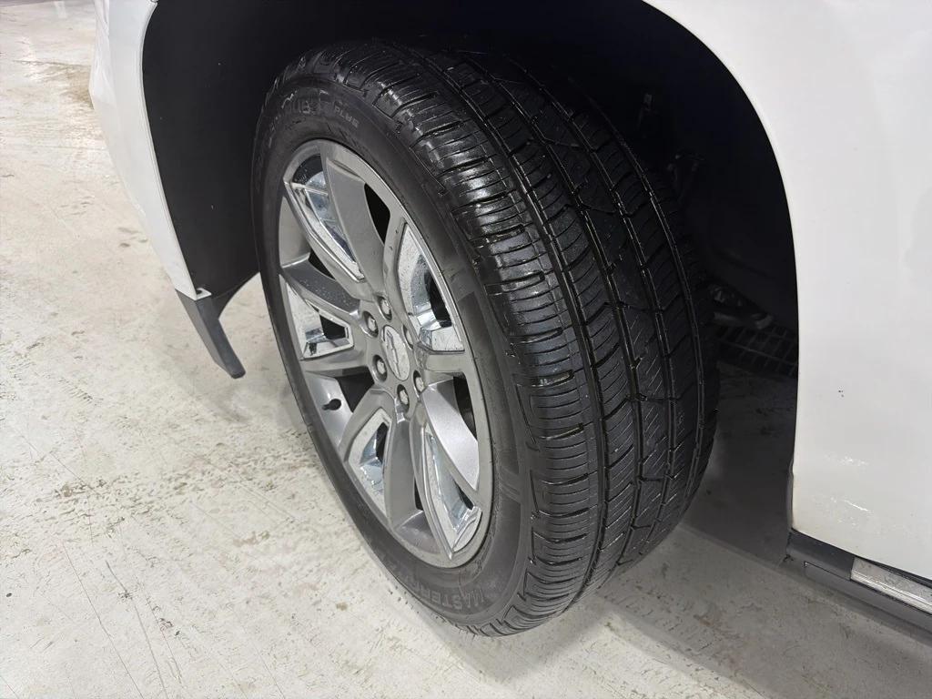 used 2017 Chevrolet Suburban car, priced at $23,499