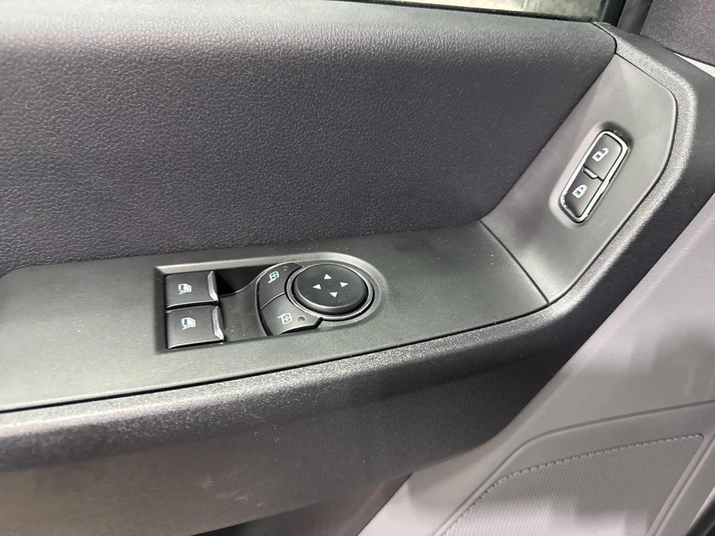 new 2025 Ford F-250 car, priced at $60,930