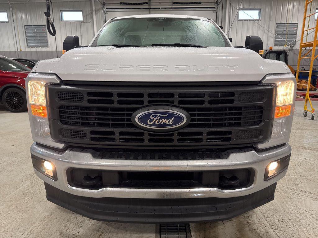new 2025 Ford F-250 car, priced at $58,313