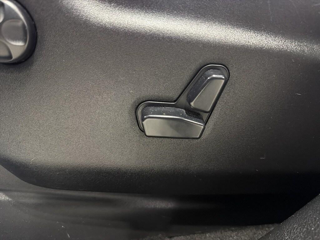 used 2014 Jeep Grand Cherokee car, priced at $10,490