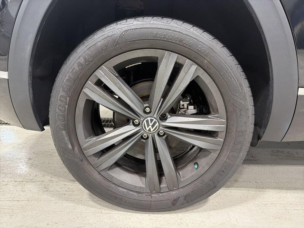 used 2022 Volkswagen Atlas Cross Sport car, priced at $29,000