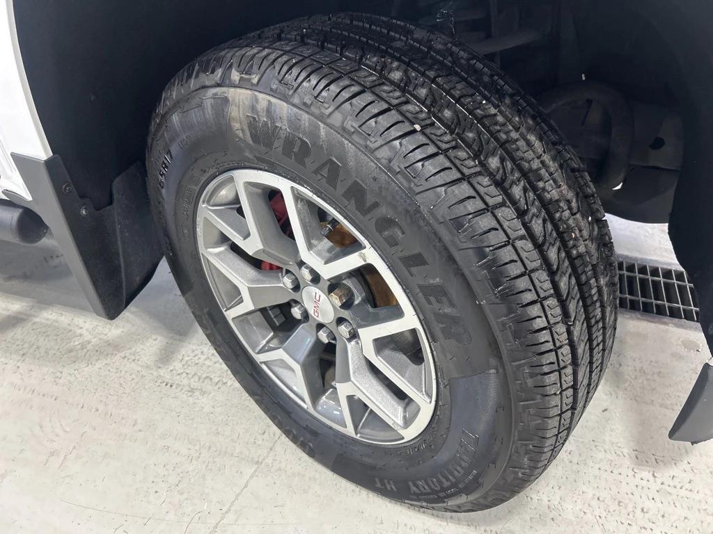 used 2018 GMC Canyon car, priced at $24,903