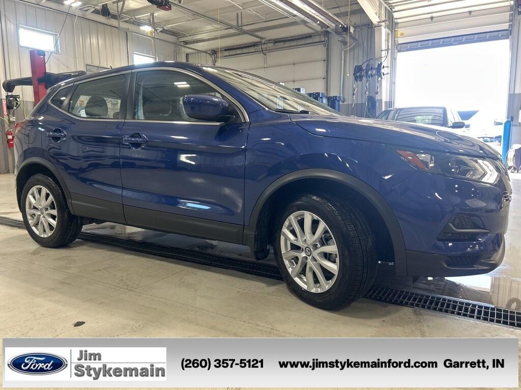 used 2022 Nissan Rogue Sport car, priced at $17,994