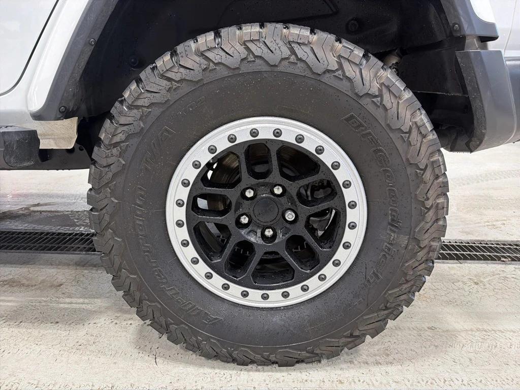 used 2018 Jeep Wrangler Unlimited car, priced at $28,500