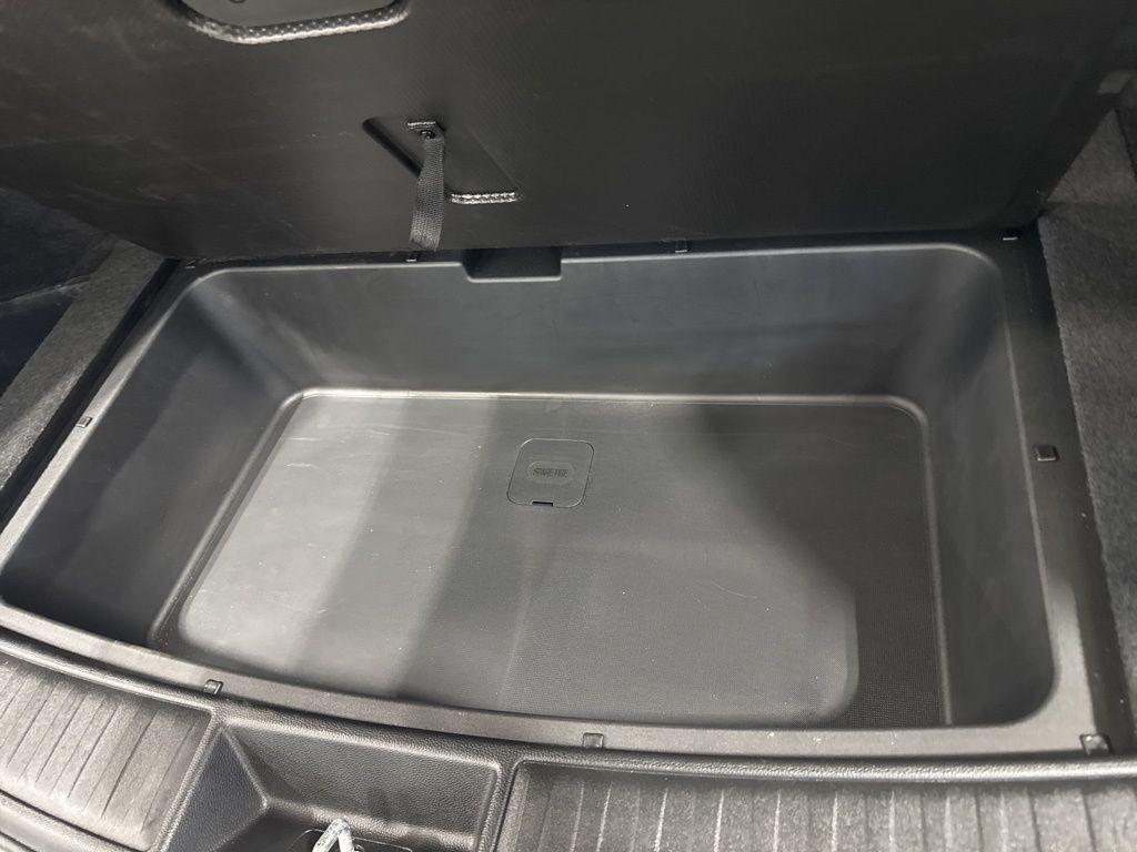 used 2021 Acura RDX car, priced at $32,979