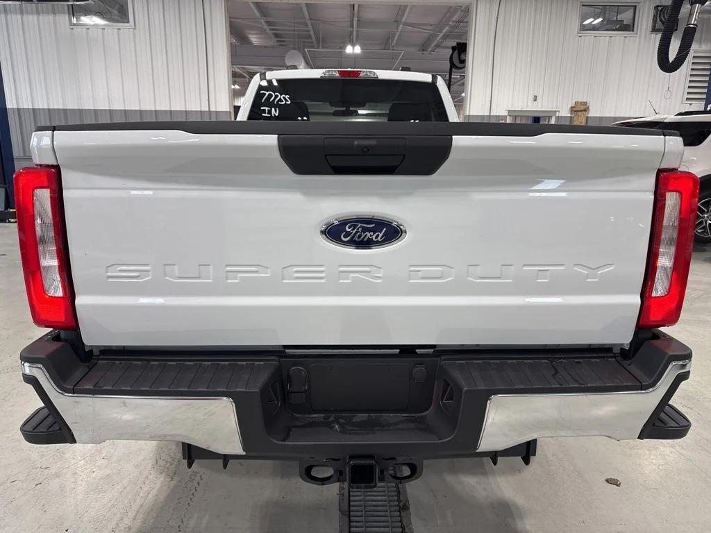new 2025 Ford F-250 car, priced at $54,665