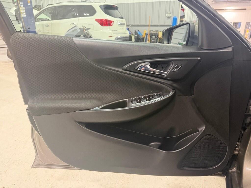 used 2020 Chevrolet Malibu car, priced at $14,898