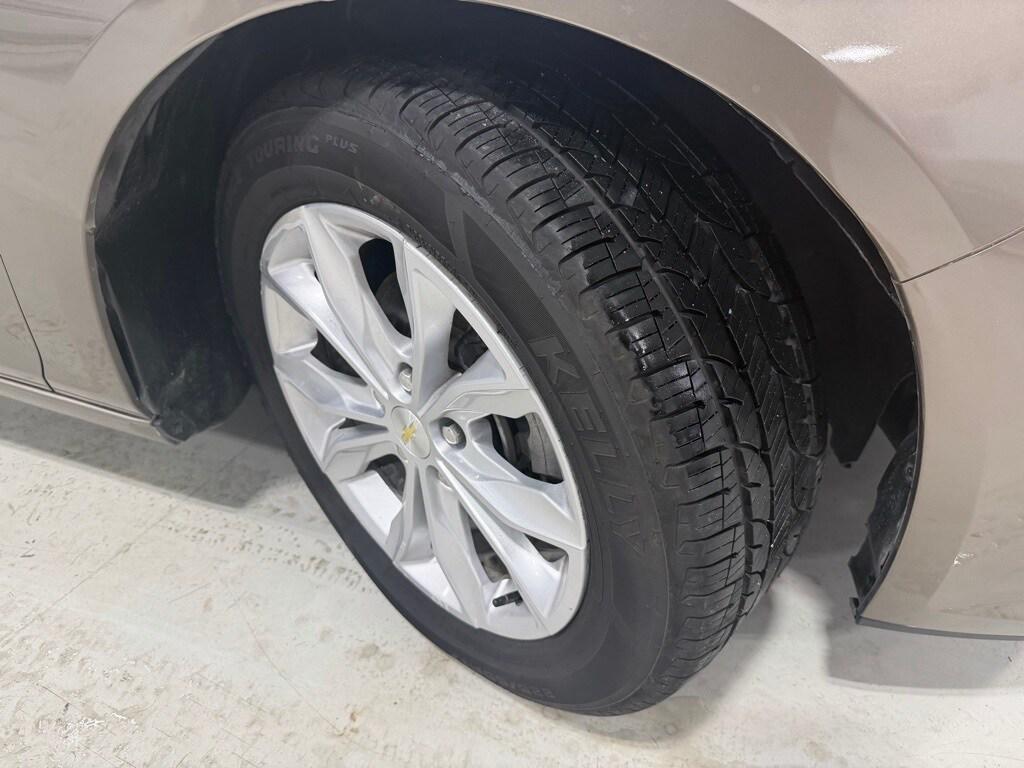 used 2020 Chevrolet Malibu car, priced at $14,898