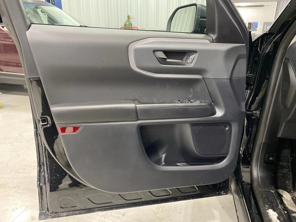 new 2024 Ford Bronco Sport car, priced at $31,995