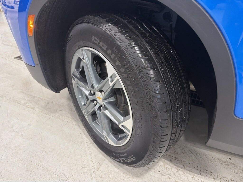 used 2024 Chevrolet Blazer car, priced at $25,283