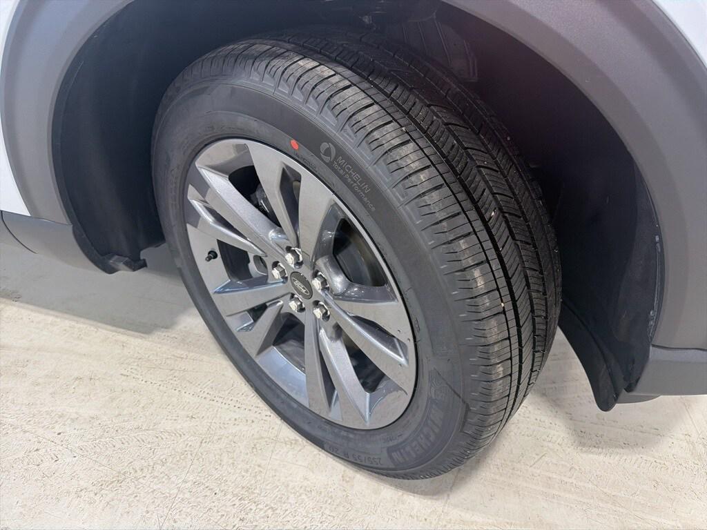 new 2026 Ford Explorer car, priced at $49,280