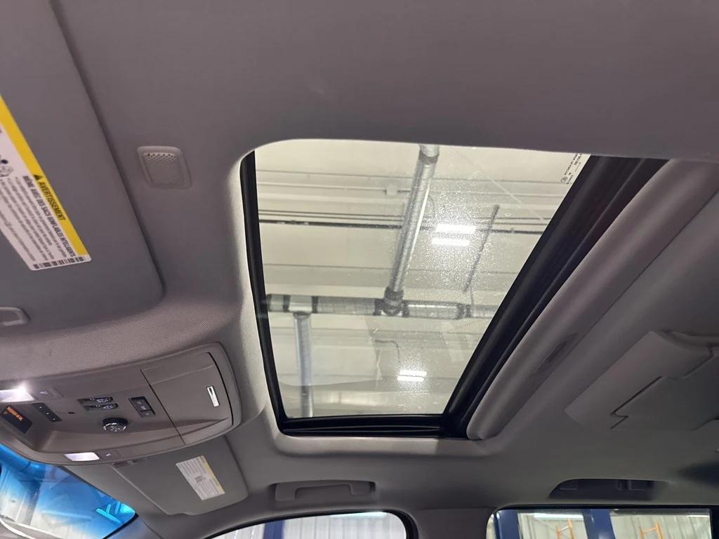 used 2015 Chevrolet Suburban car, priced at $20,499