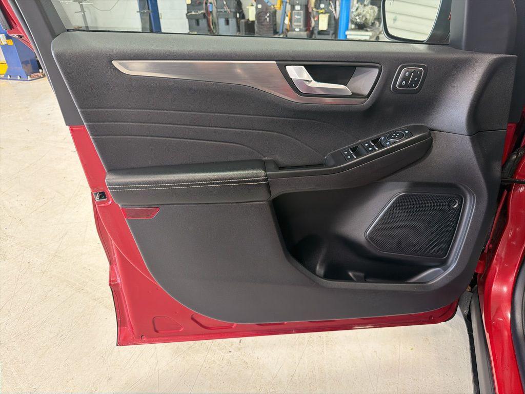 used 2022 Ford Escape car, priced at $23,499