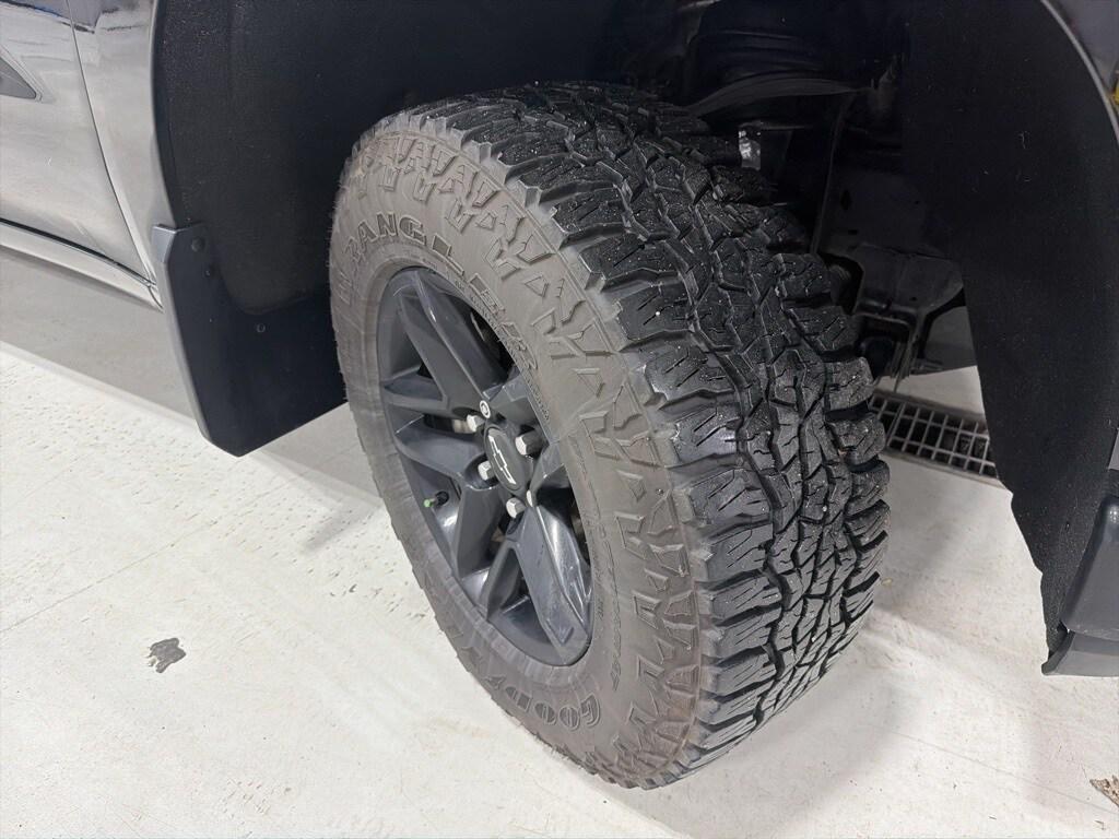 used 2019 Chevrolet Silverado 1500 car, priced at $33,343