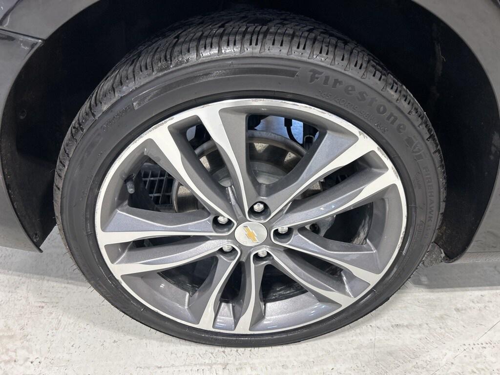 used 2022 Chevrolet Malibu car, priced at $19,293