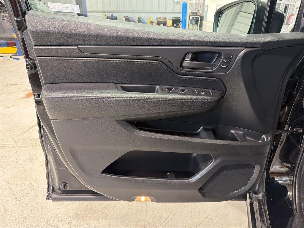 used 2024 Honda Odyssey car, priced at $33,899