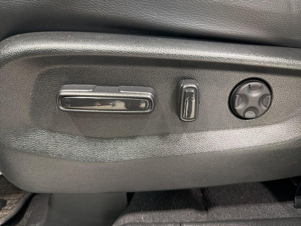 used 2024 Honda Odyssey car, priced at $33,899