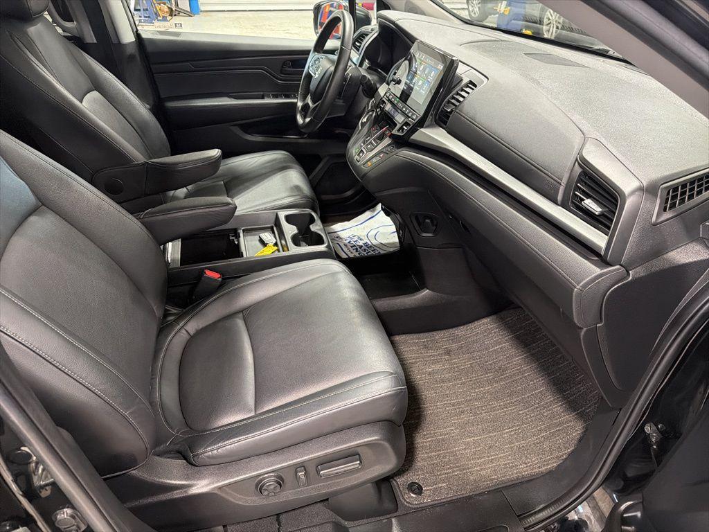 used 2024 Honda Odyssey car, priced at $33,899