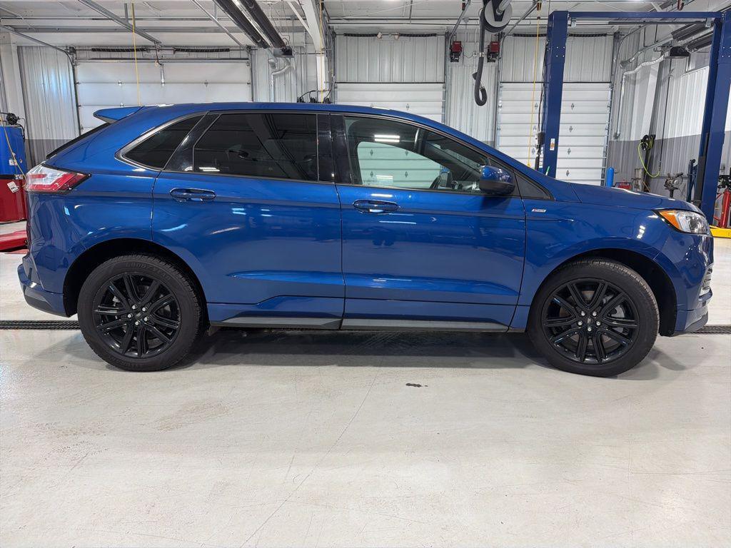 used 2023 Ford Edge car, priced at $27,000