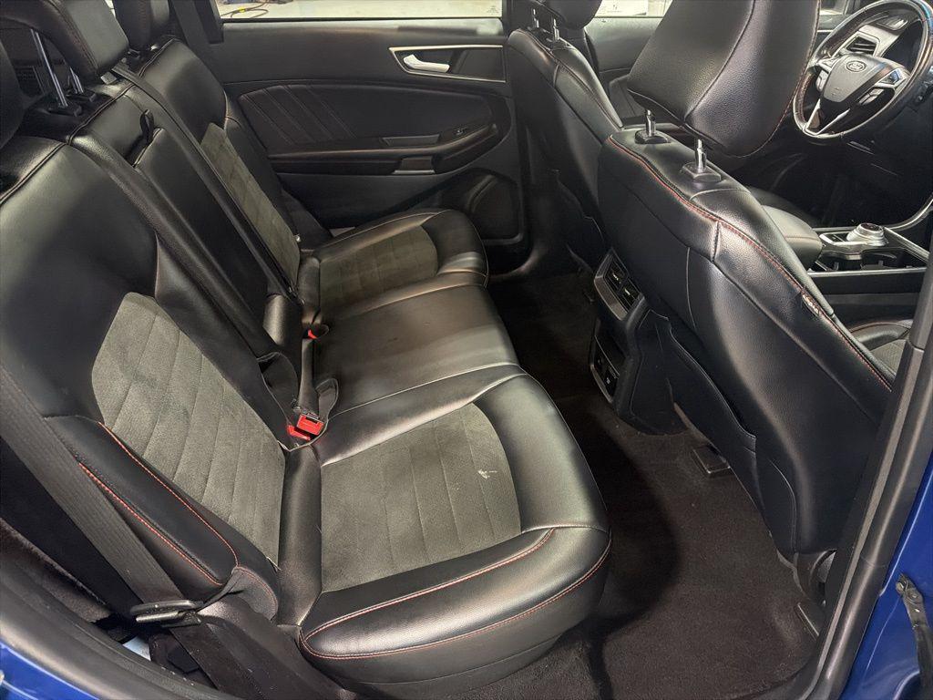 used 2023 Ford Edge car, priced at $27,000