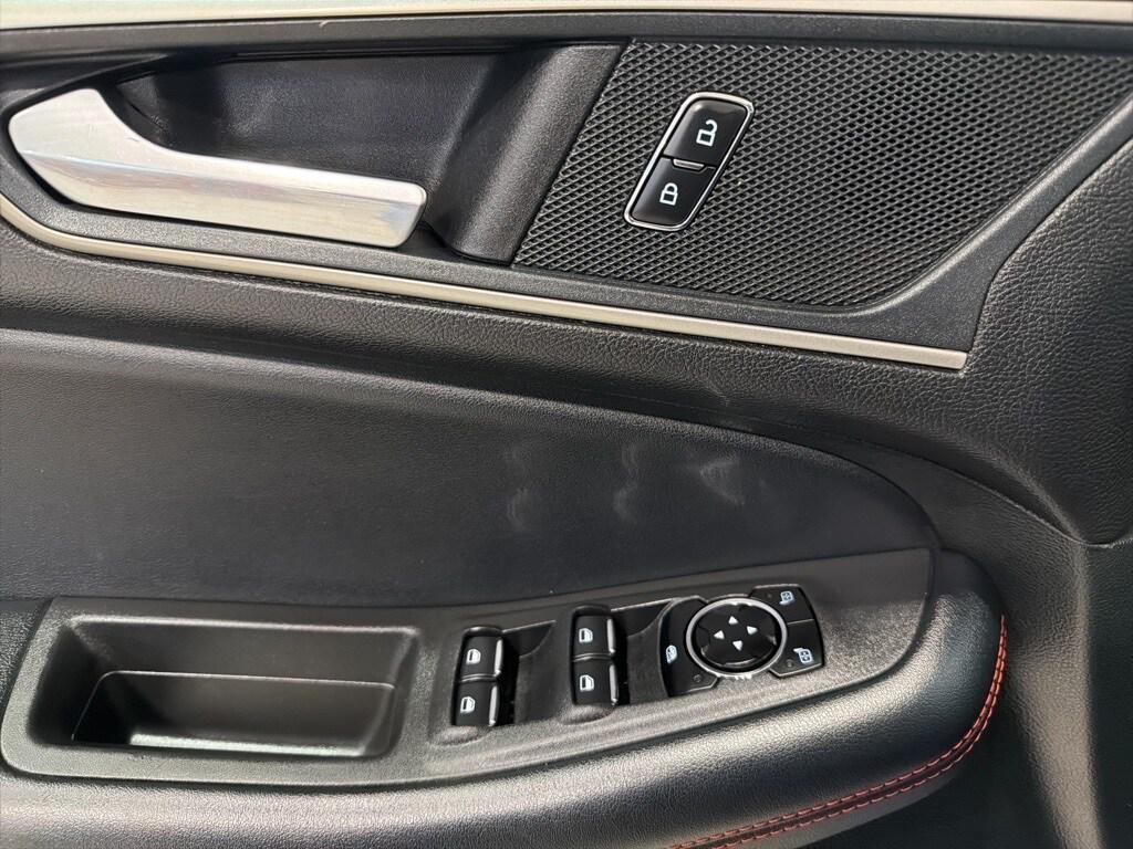 used 2023 Ford Edge car, priced at $26,799