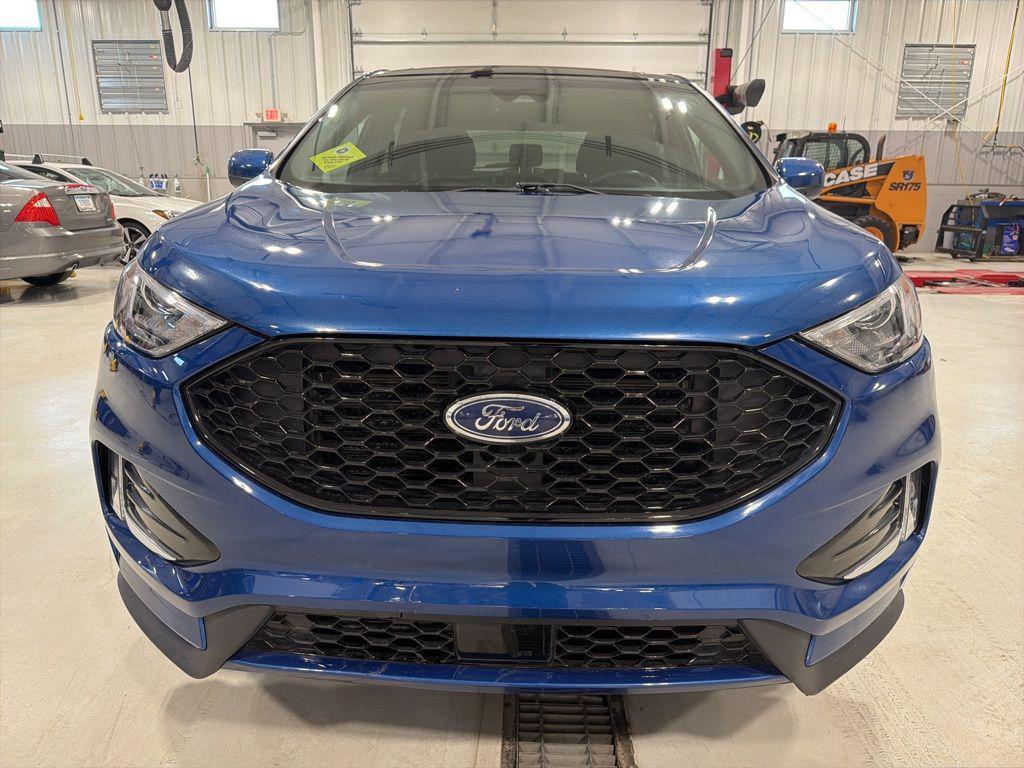 used 2023 Ford Edge car, priced at $27,000