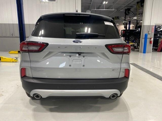 new 2024 Ford Escape PHEV car, priced at $38,995