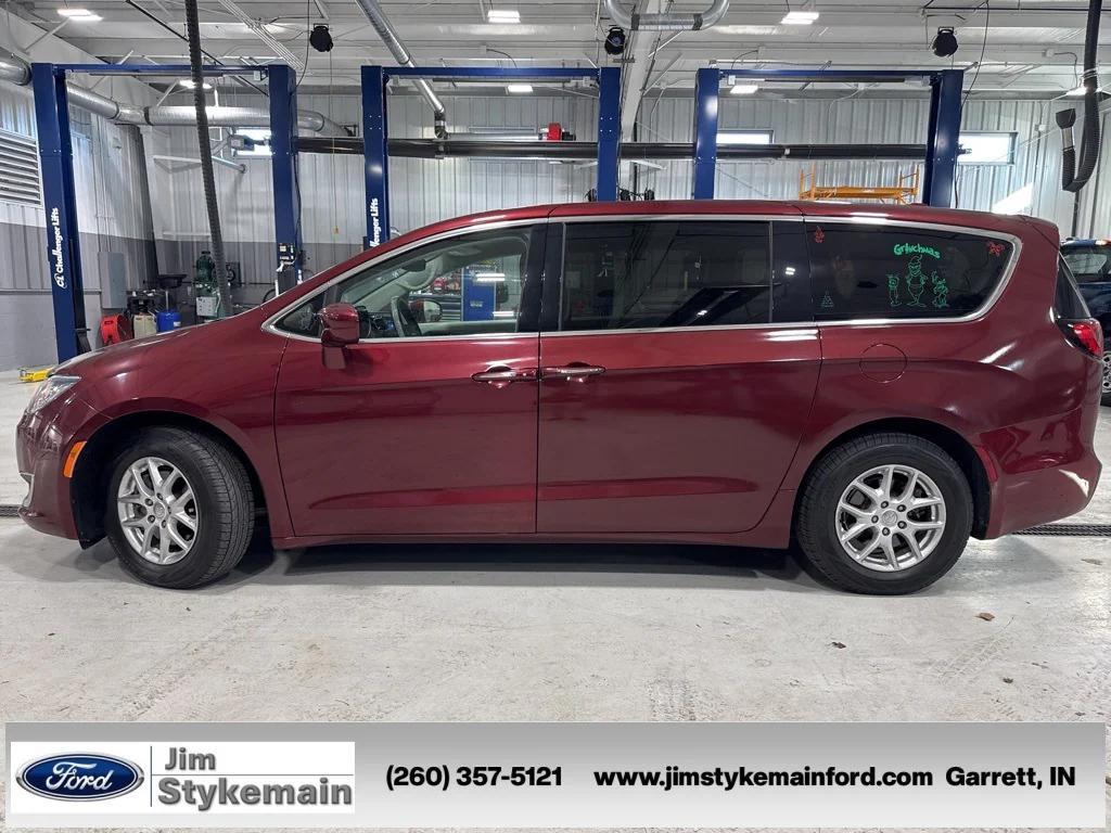 used 2020 Chrysler Pacifica car, priced at $18,800