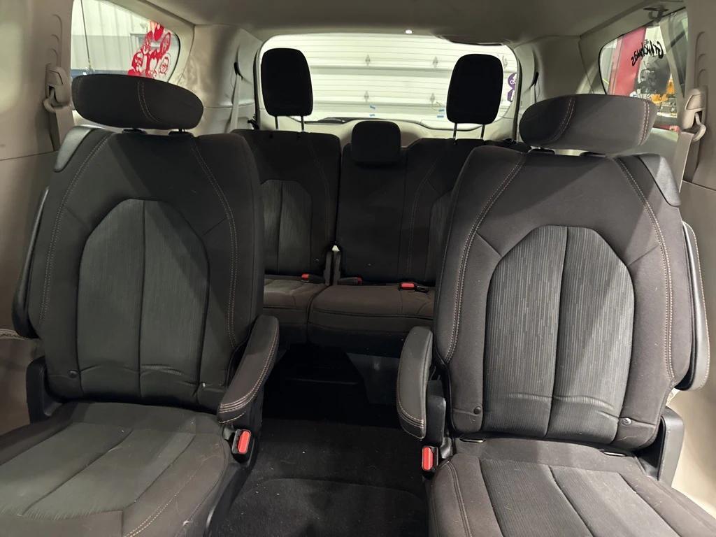 used 2020 Chrysler Pacifica car, priced at $18,800