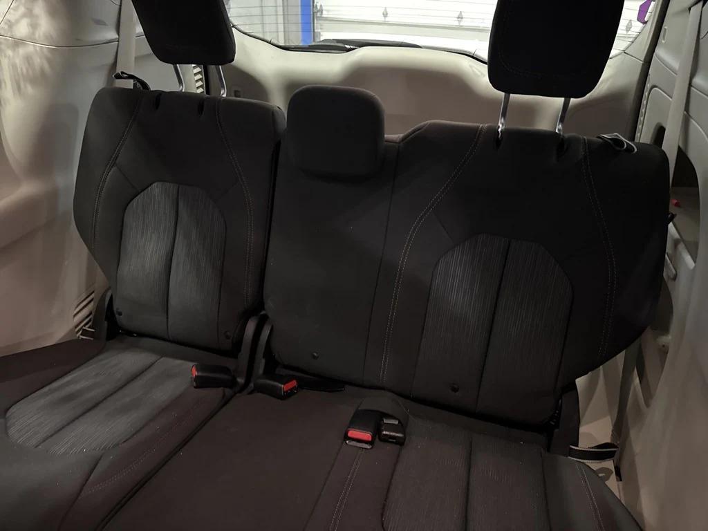 used 2020 Chrysler Pacifica car, priced at $18,800