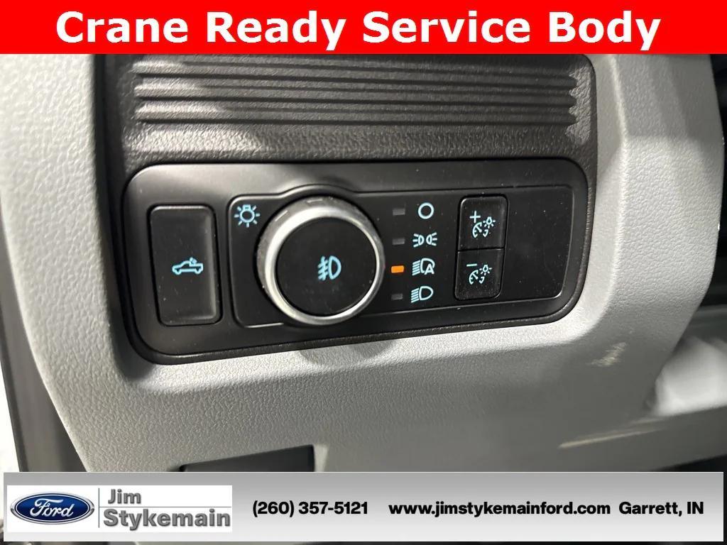 new 2024 Ford F-350 car, priced at $89,930