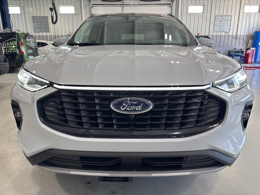 new 2025 Ford Escape PHEV car, priced at $45,220
