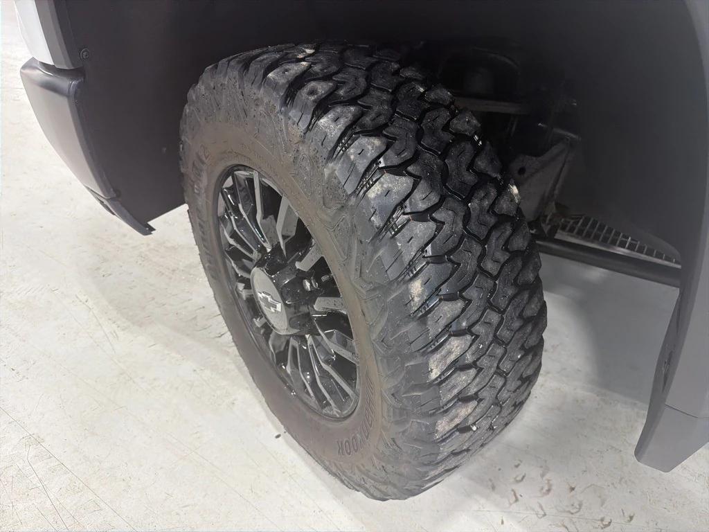 used 2024 Chevrolet Silverado 2500 car, priced at $48,500