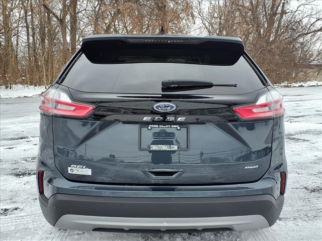 used 2024 Ford Edge car, priced at $32,995