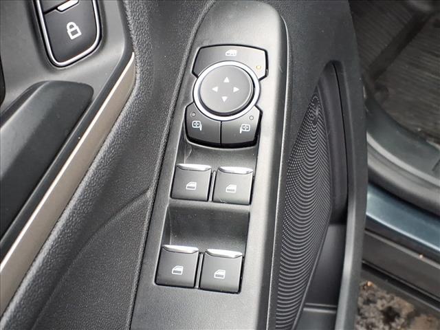 used 2022 Ford Escape car, priced at $19,995