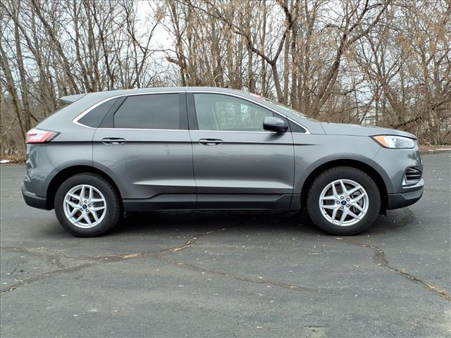 used 2022 Ford Edge car, priced at $27,493