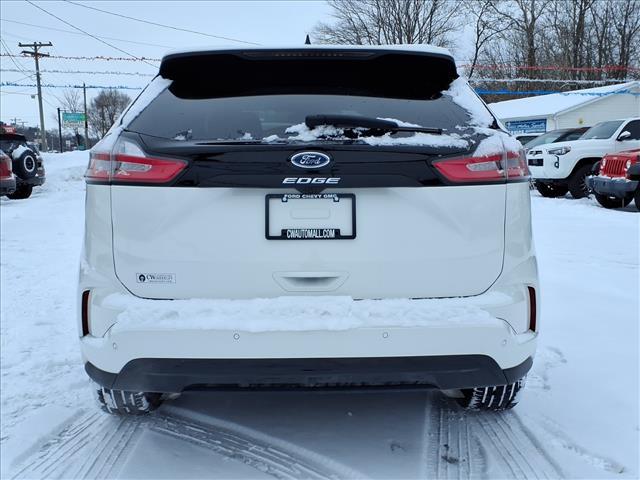 used 2024 Ford Edge car, priced at $30,993
