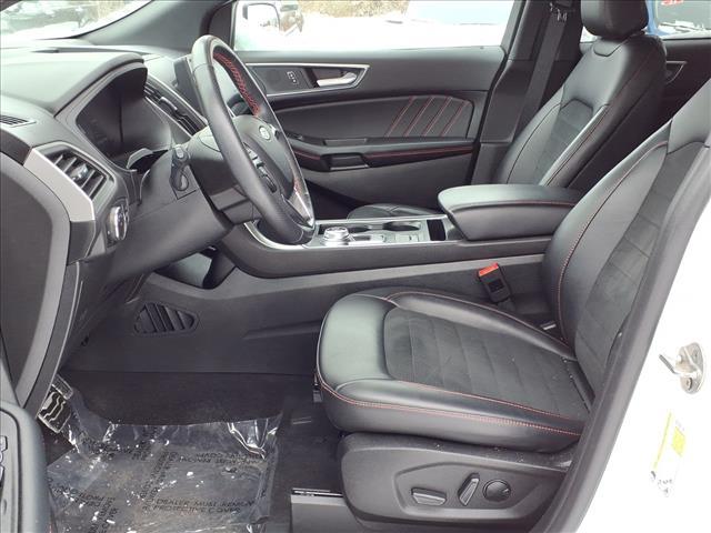 used 2024 Ford Edge car, priced at $30,993