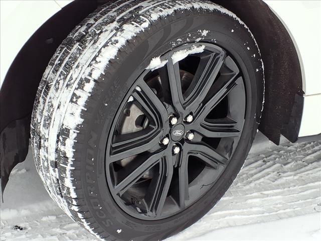 used 2024 Ford Edge car, priced at $30,993