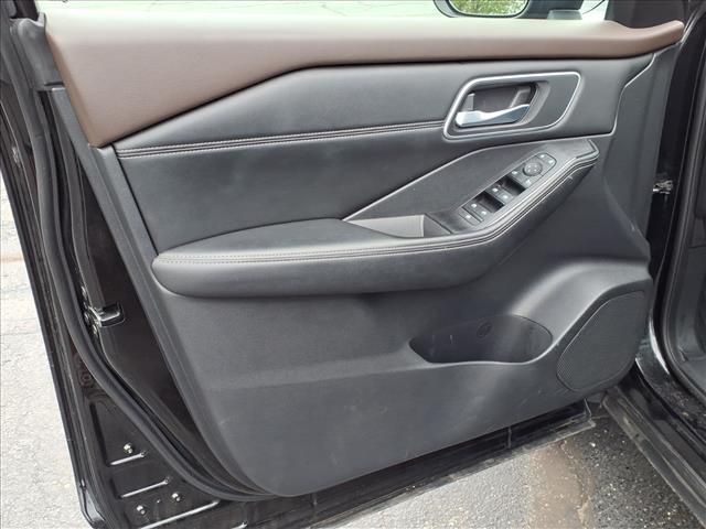 used 2021 Nissan Rogue car, priced at $19,995