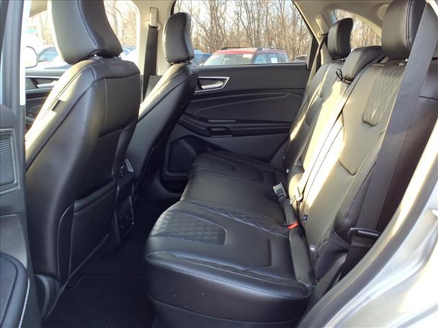 used 2024 Ford Edge car, priced at $32,993