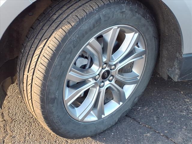 used 2024 Ford Edge car, priced at $32,993