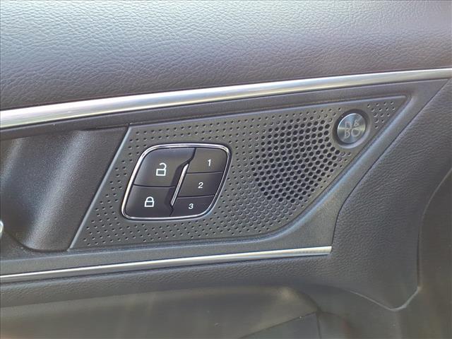 used 2024 Ford Edge car, priced at $32,993