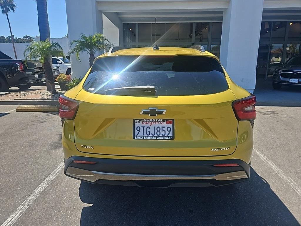 new 2025 Chevrolet Trax car, priced at $24,458