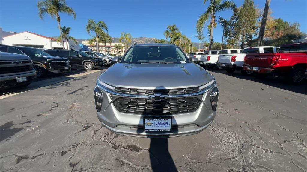 new 2025 Chevrolet Trax car, priced at $24,894